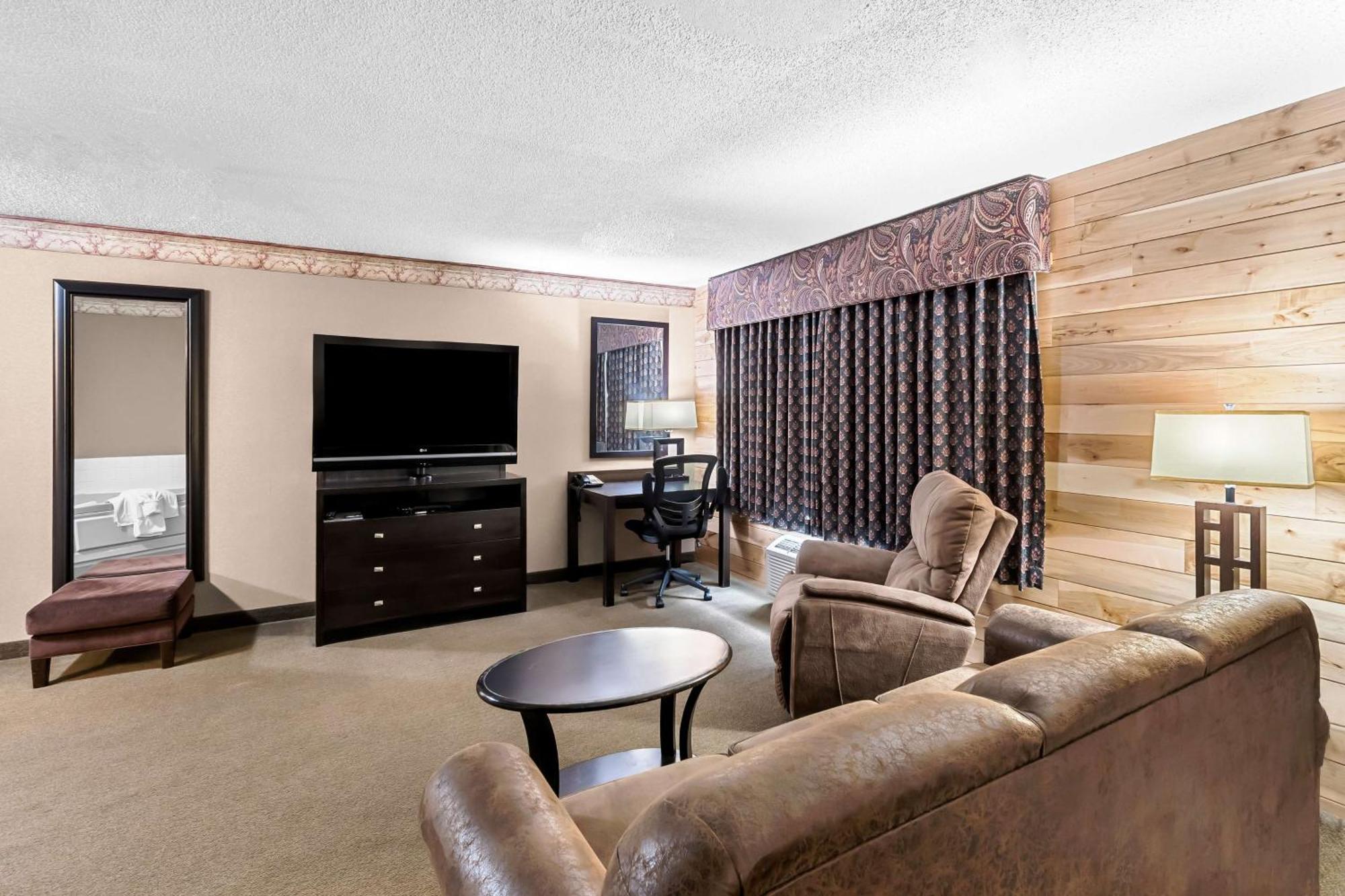 Heartland Inn & Suites, Surestay Collection By Best Western Park Rapids المظهر الخارجي الصورة