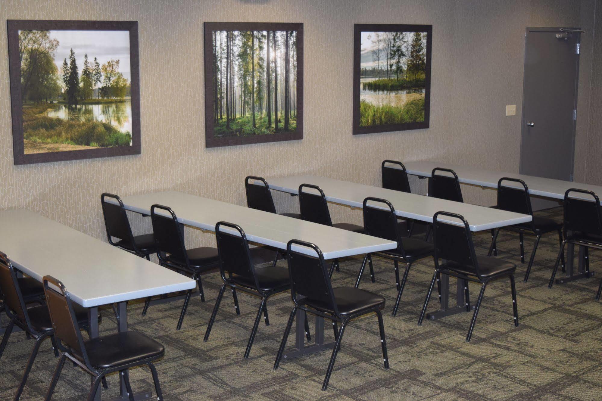 Heartland Inn & Suites, Surestay Collection By Best Western Park Rapids المظهر الخارجي الصورة